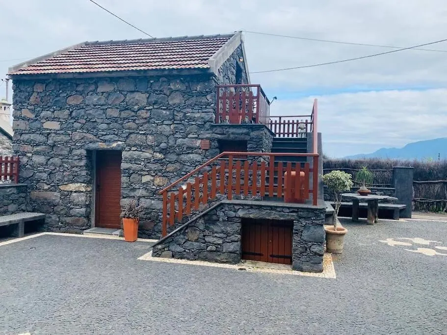Cozy Chalet With Ocean View 塞沙尔 0*,